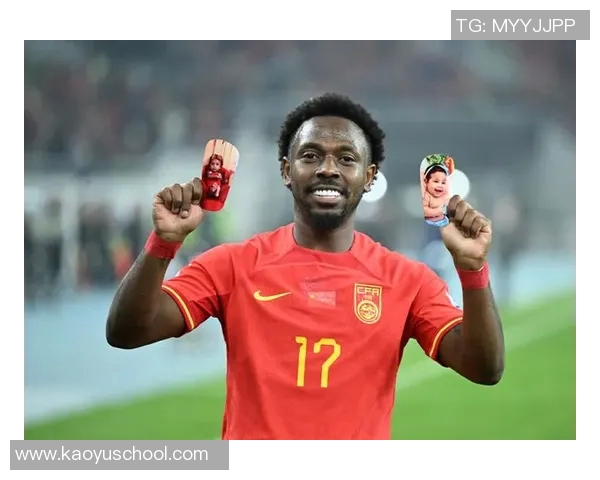 中国足球队员风采展示与精彩瞬间回顾全景图集